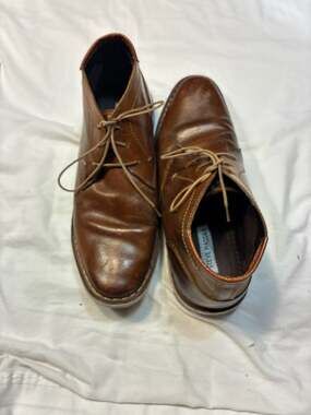 Steve Madden Men's Harken Cognac Leather Chukka Boots